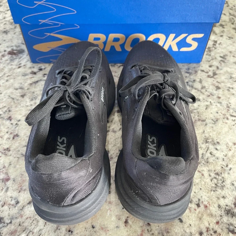 Brooks Revel 8 Running Shoes Womens 7 Black Neutral Sneakers 1204561B072